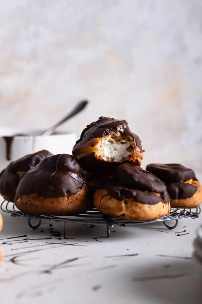 profiteroles