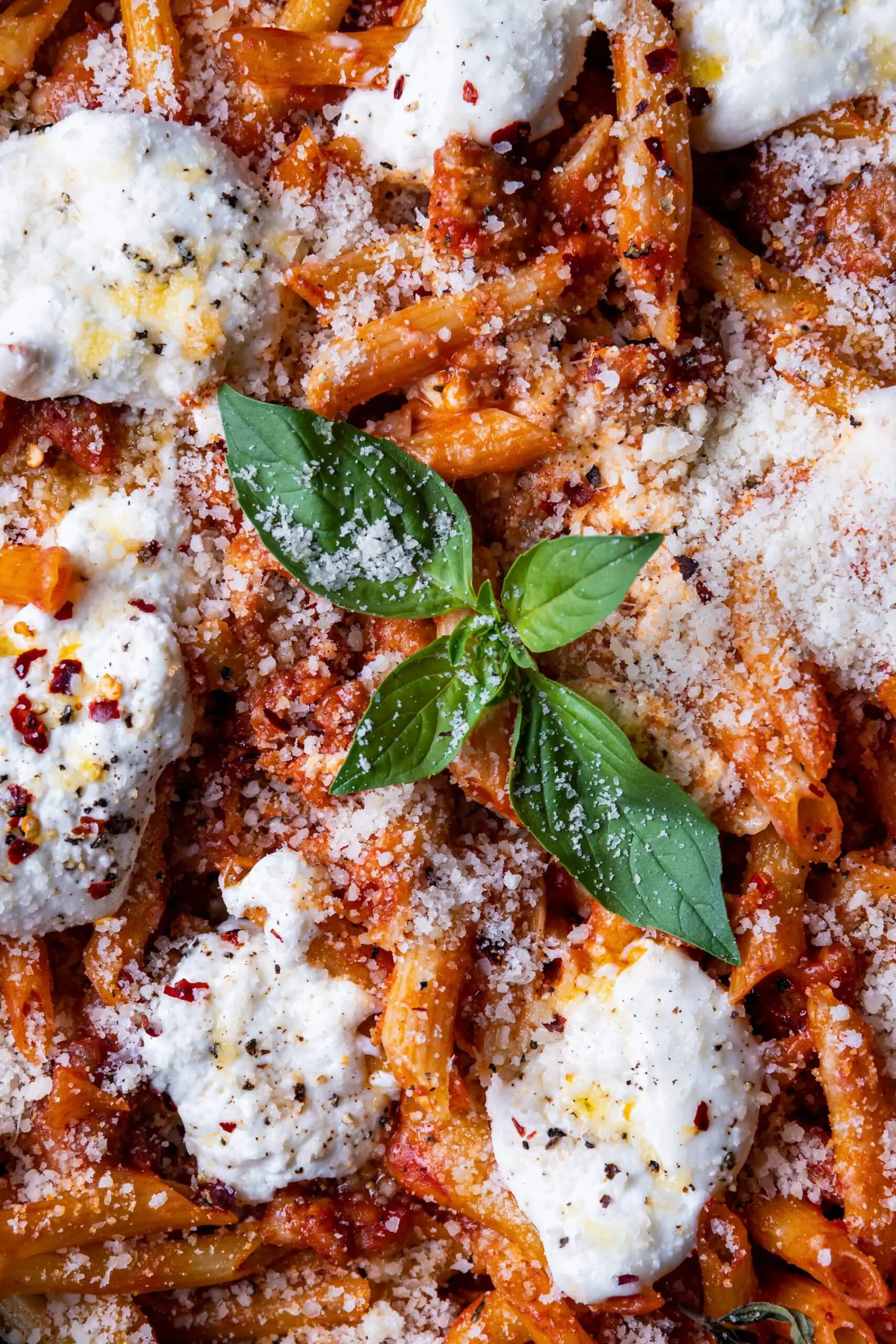 Penne met Italiaanse worst en burrata