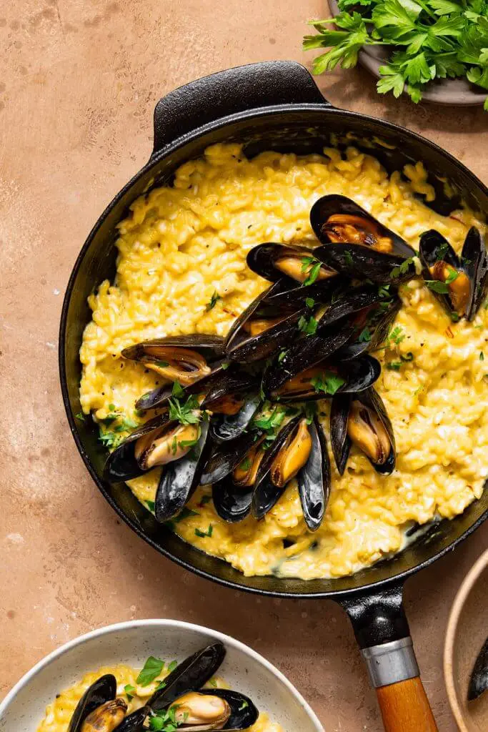 saffraanrisotto met mosselen