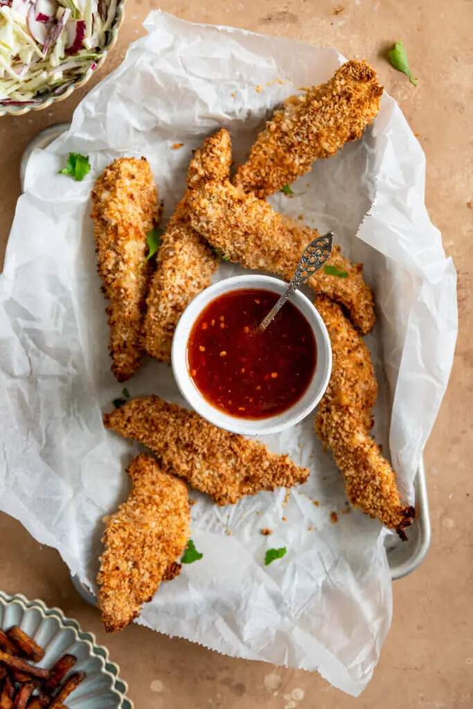 kipvingers met chilisaus