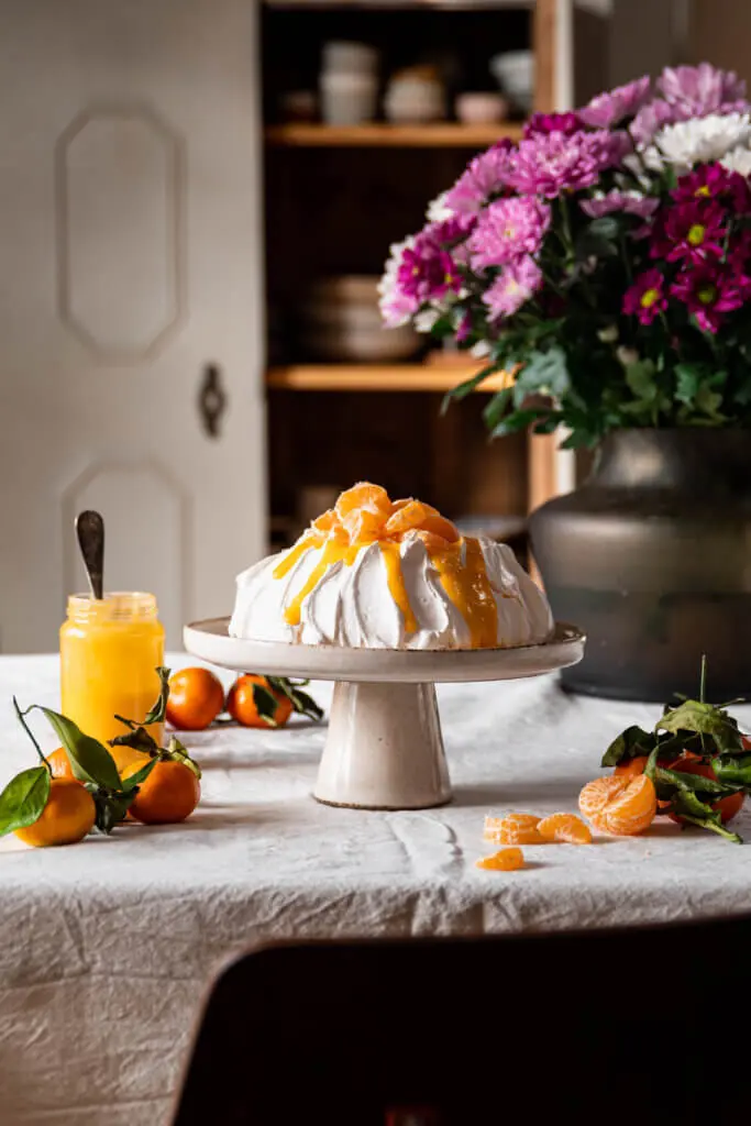 pavlova met mandarijn curd