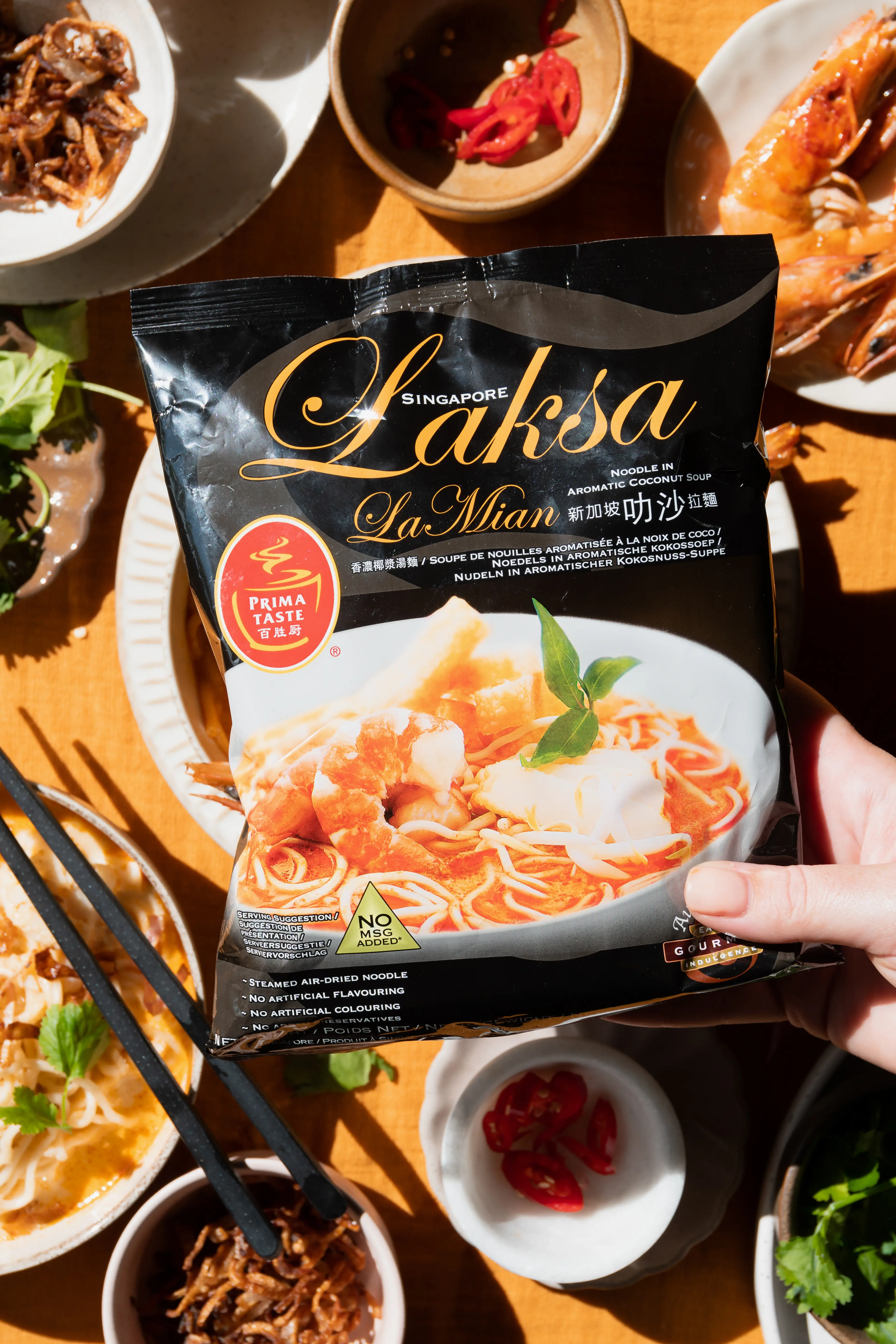 Laksa LaMian noodles met kabeljauw en garnalen