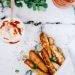 halloumi friet met een harissa dip