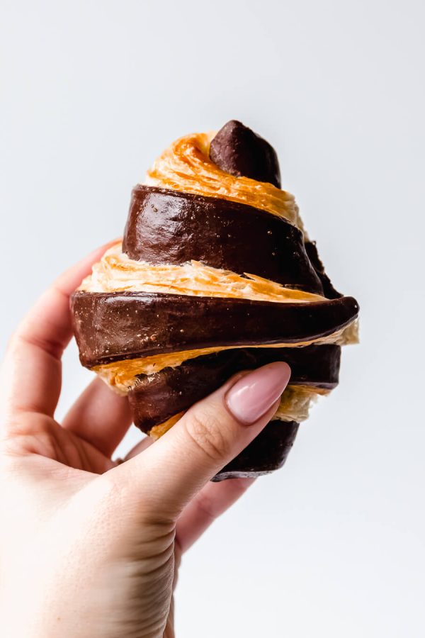 Croissants en chocolade broodjes (gerezen bladerdeeg)