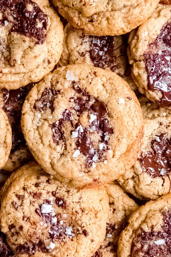 chocolate chip cookies