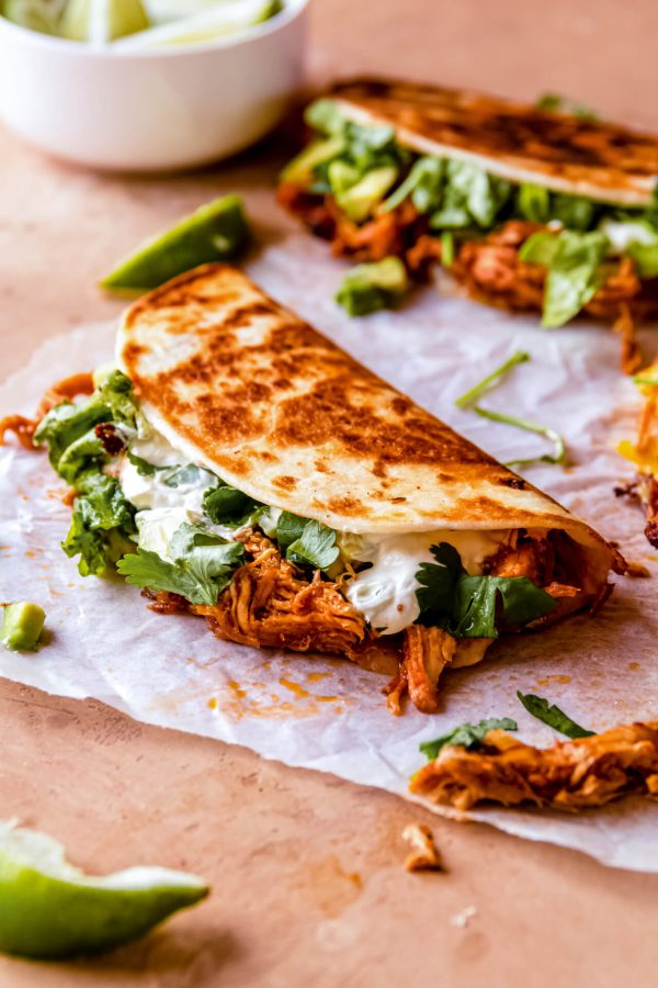 gebakkan taco's met pulled chicken