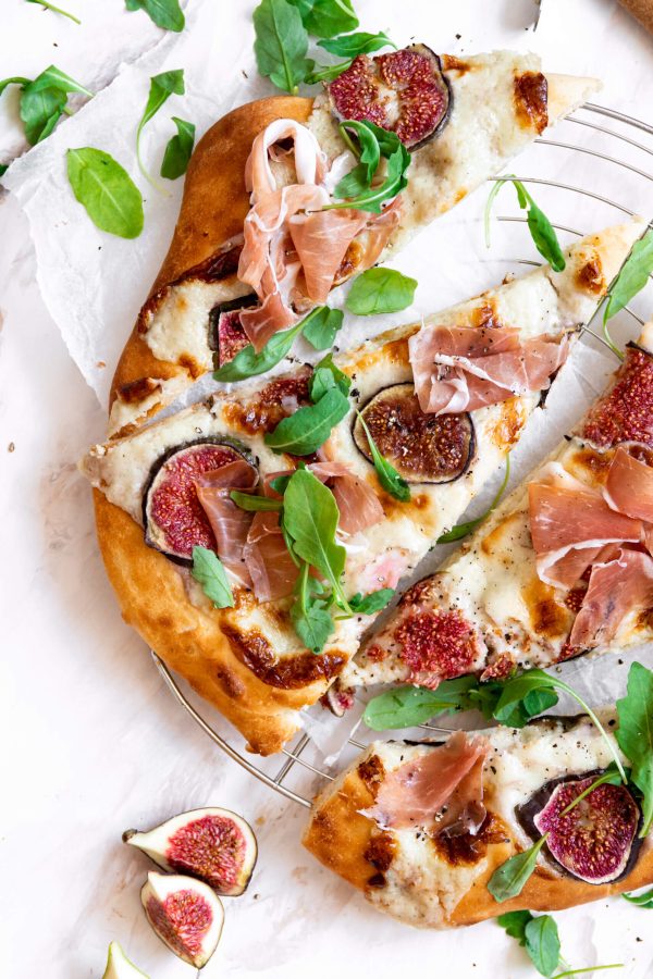 flatbread vijgen gorgonzola