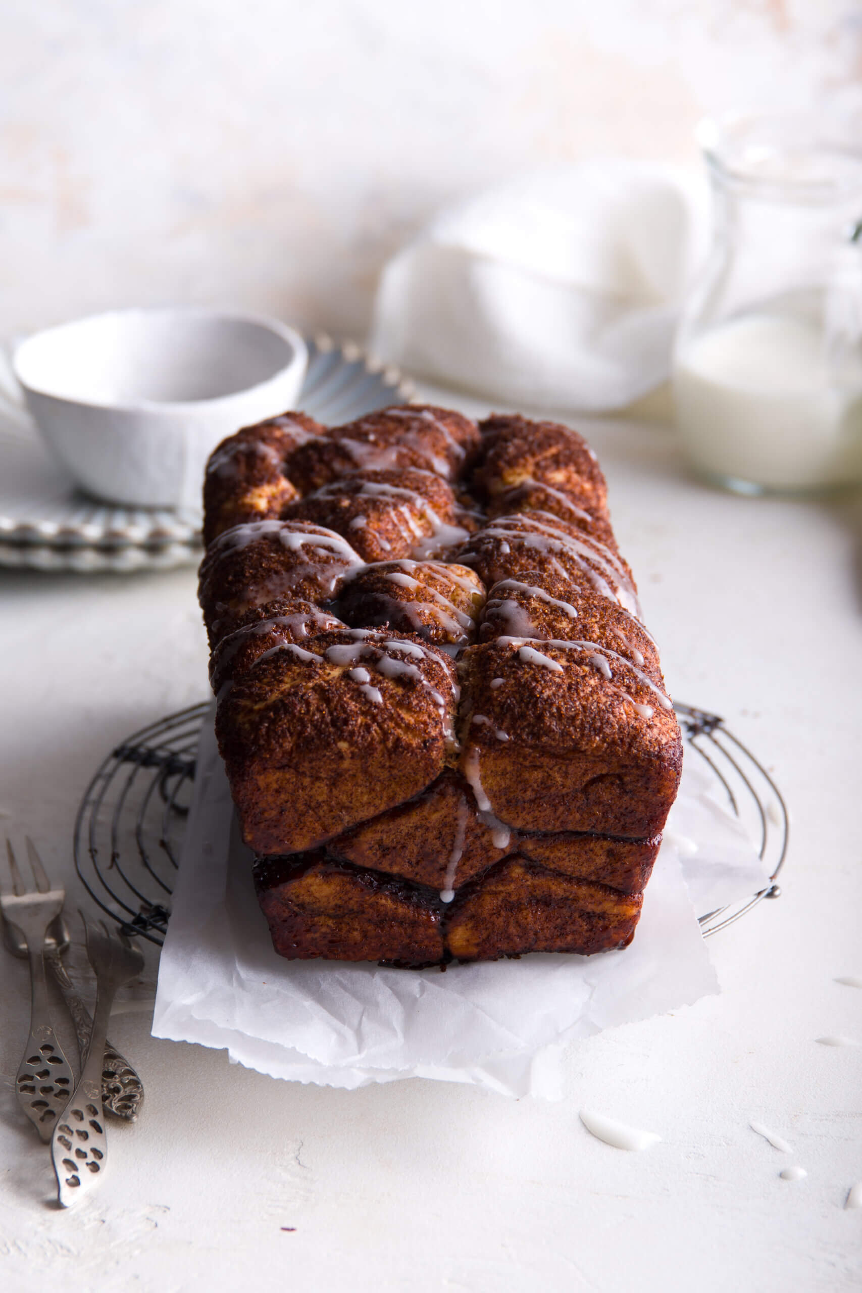 Monkeybread; plukbrood met suiker en kaneel - Food From ClaudNine