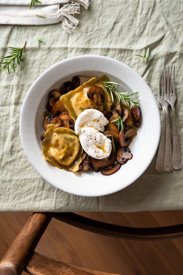 Ravioli met champignons en bruine boter
