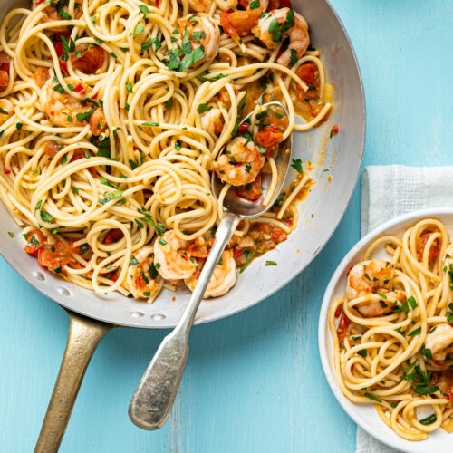 Spaghetti met garnalen, knoflook en chilipeper