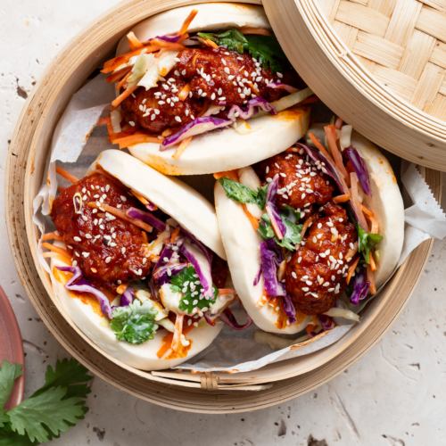 kip gochujang bao