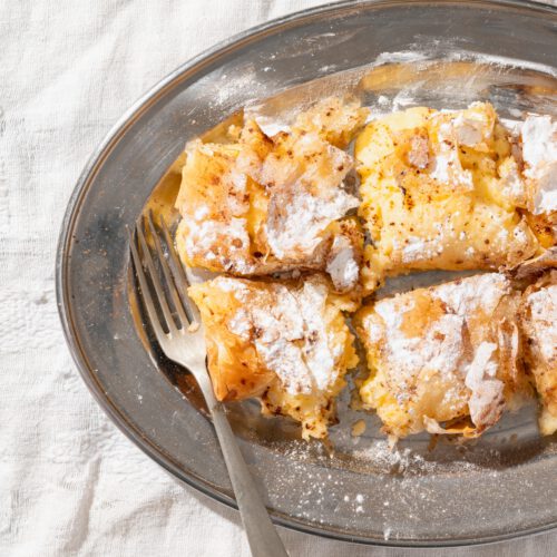 Bougatsa